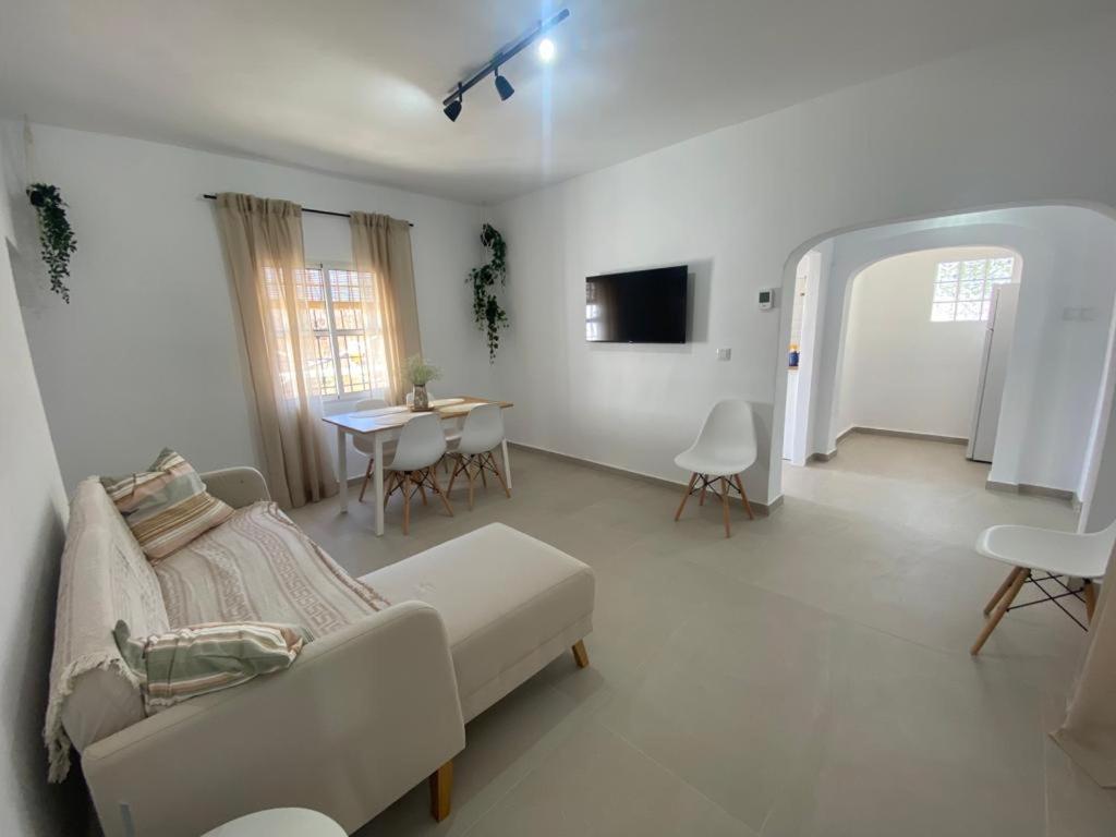 Villa Alegria Chiclana de la Frontera Exteriör bild